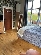 Charming 1-bed Studio in Leeds