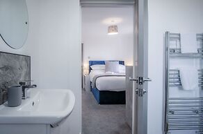 Vista Suite - 3 Bedroom - Ocean Breeze