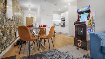 Comfyluxe 2bed 2bath,central,sleeps7,arcademachine