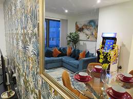 Comfyluxe 2bed 2bath,central,sleeps7,arcademachine