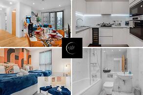 Comfyluxe 2bed 2bath,central,sleeps7,arcademachine