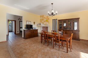 3727 Villa Stella Graziana by Barbarhouse