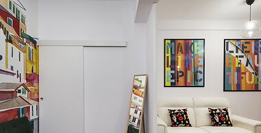 Art and Comfort Near Lomellini Street by Wonderful Italy