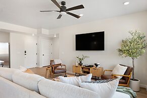 Desert Daze Hideaway 2 Bedroom Condo