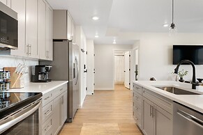 Desert Daze Hideaway 2 Bedroom Condo