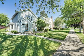 Ludington Home w/ 6 Bicycles < 1 Mi to Beach!
