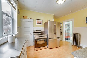 Ludington Home w/ 6 Bicycles < 1 Mi to Beach!