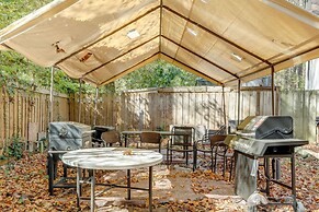 Pet-friendly Lilburn Duplex w/ Patio & Grills!