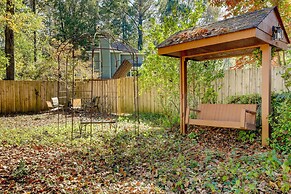 Pet-friendly Lilburn Duplex w/ Patio & Grills!