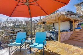 Greenwood Lake Cottage w/ Shared Dock & Hot Tub!