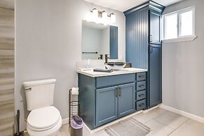 Hot Tub & Yard: Jimmy Buffet-themed Galveston Home