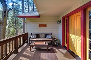 Cabin w/ Hot Tub - 4 Mi to Calaveras Big Trees!