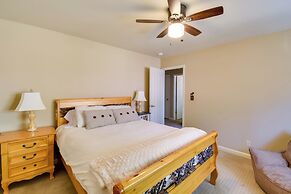 Cabin w/ Hot Tub - 4 Mi to Calaveras Big Trees!