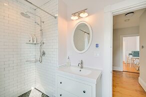 Bright & Pet-friendly Home: 2 Mi to Harvard Square