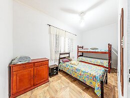 Casa próximo praia Maracanã