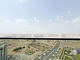 Luxury 1B With Balcony in Blue Wave Tower Dubai