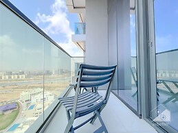 Luxury 1B With Balcony in Blue Wave Tower Dubai
