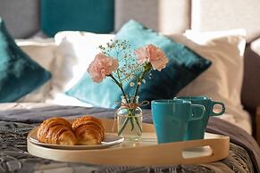 Marynarska Modern Apartment by Renters