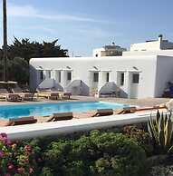 Casa Nostra Rooms & Studios