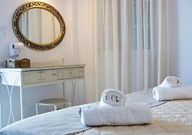 Casa Nostra Rooms & Studios