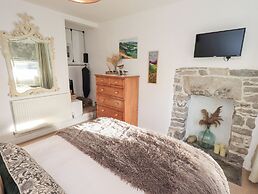 Gosling Cottage