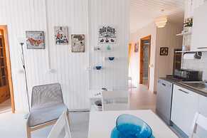 Apartment With Terrace Overlooking the sea - air Conditioned - Wi-fi