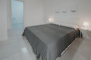 Art Home Collection by Wonderful Italy - Pop Studio