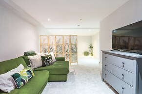 Pontcanna Jewel Cardiff city centre