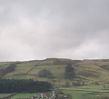 Stunning 1-bed Cottage in Halifax