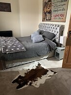 Stunning 1-bed Cottage in Halifax