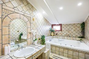 Casa Raffaela by Wonderful Italy