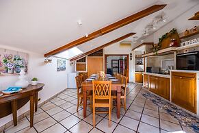 Casa Raffaela by Wonderful Italy