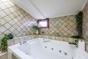 Casa Raffaela by Wonderful Italy