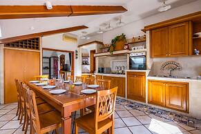 Casa Raffaela by Wonderful Italy