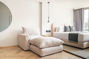 Casa Cibeles by Lumina