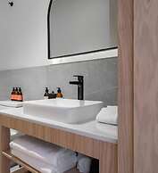 Casa Cibeles by Lumina