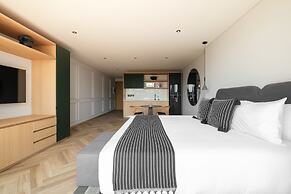 Casa Cibeles by Lumina