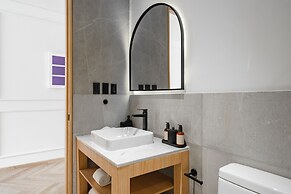 Casa Cibeles by Lumina