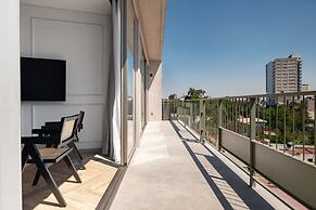 Casa Cibeles by Lumina