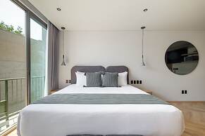 Casa Cibeles by Lumina