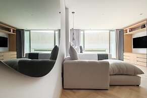 Casa Cibeles by Lumina