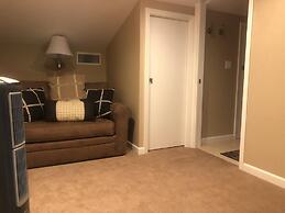 10 G Two Bedroom Condo