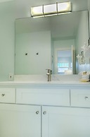 2 C, Three Bedroom Townhome