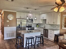 6 A, One Bedroom Condo