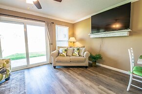 6 A, One Bedroom Condo