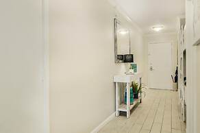 7 A, One Bedroom Condo