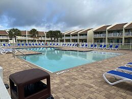 7 D, One Bedroom Condo