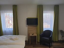 ROCA Restaurant & Hotel