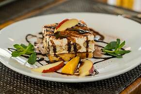 ROCA Restaurant & Hotel