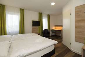 ROCA Restaurant & Hotel